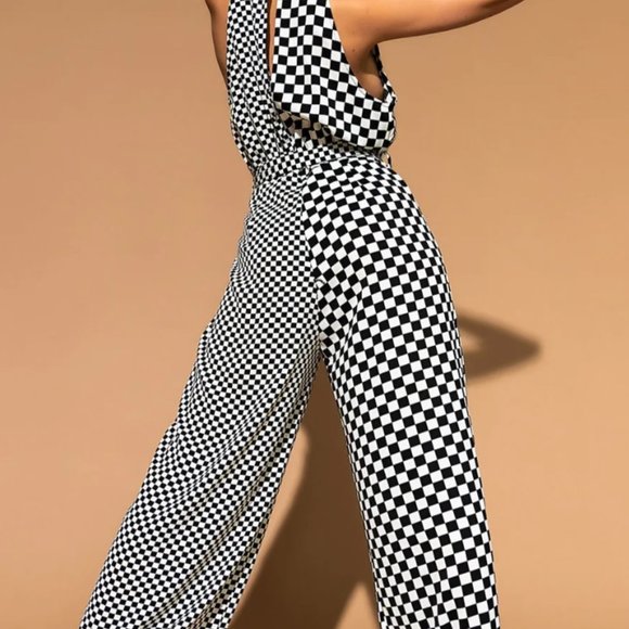 She’s Everything Checkered Jumpsuit NWT (size large) - Picture 3 of 12